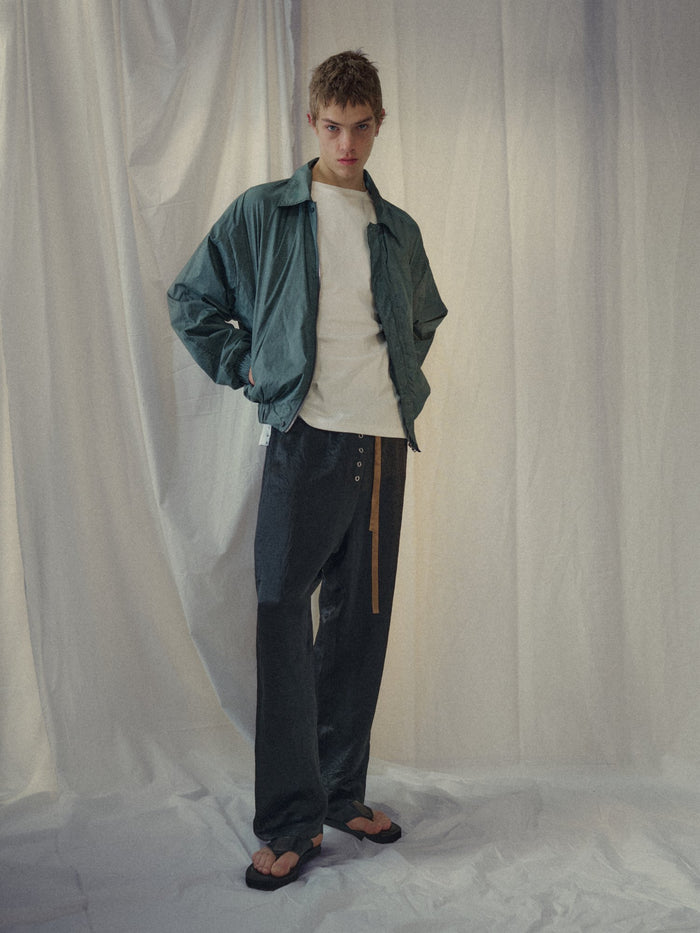 Technical crinkle bomber
